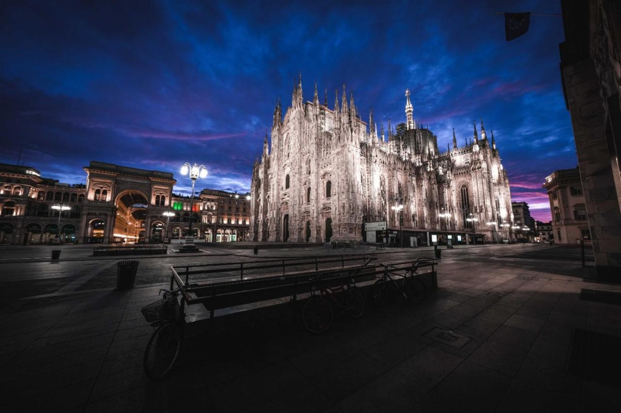 Comecasa Duomo - San Babila Lovely Apartment Милано Екстериор снимка