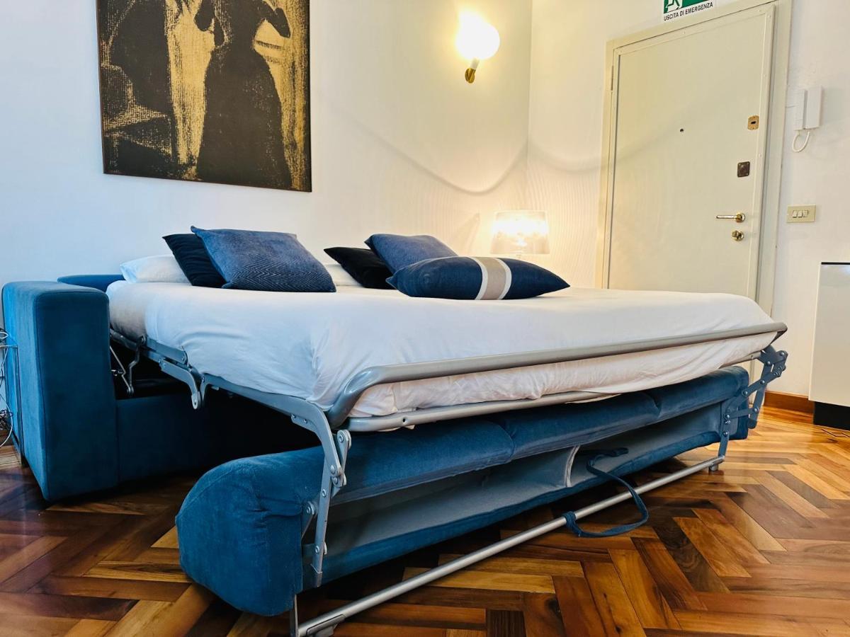 Comecasa Duomo - San Babila Lovely Apartment Милано Екстериор снимка