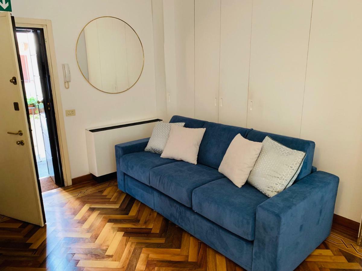 Comecasa Duomo - San Babila Lovely Apartment Милано Екстериор снимка