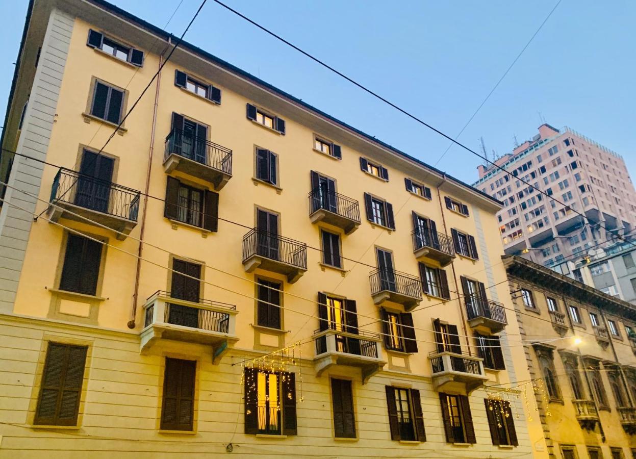 Comecasa Duomo - San Babila Lovely Apartment Милано Екстериор снимка